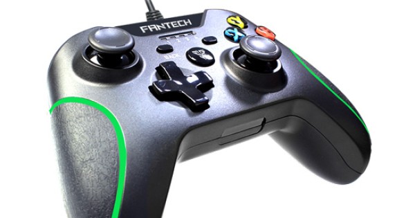 FANTECH GP11 SHOOTER GAMING CONTROLLER